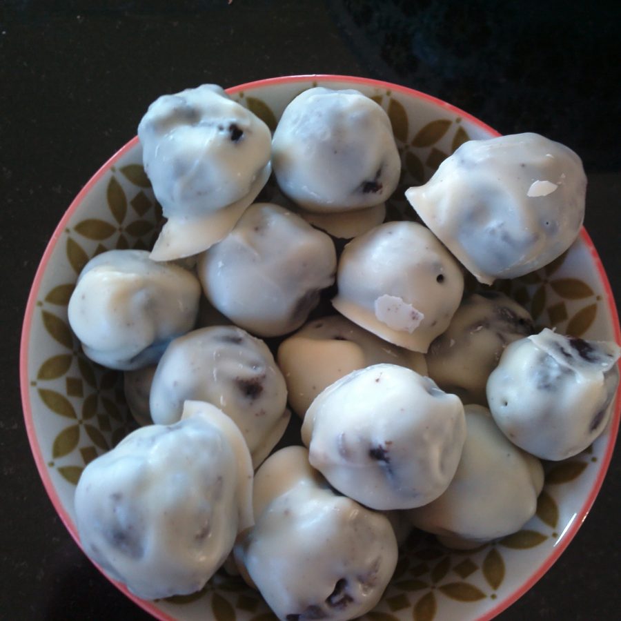 Oreo Balls con chocolate blanco