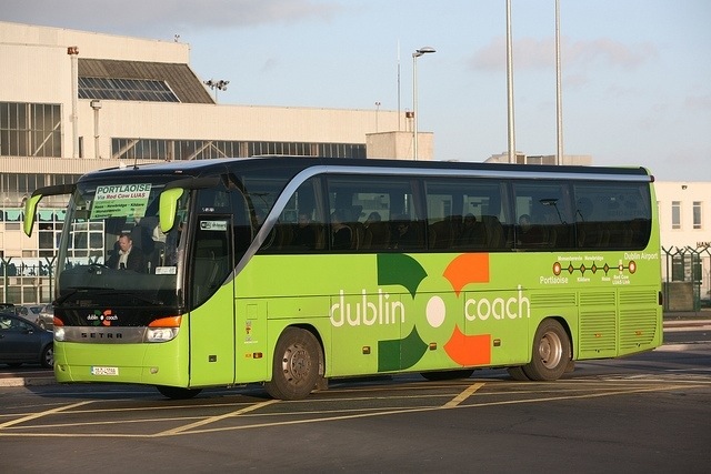 Línea de autobús Dublin Coach